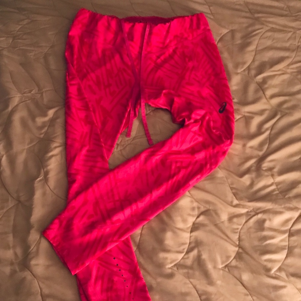 ASICS Pink Pocket Back Work Out Bottoms